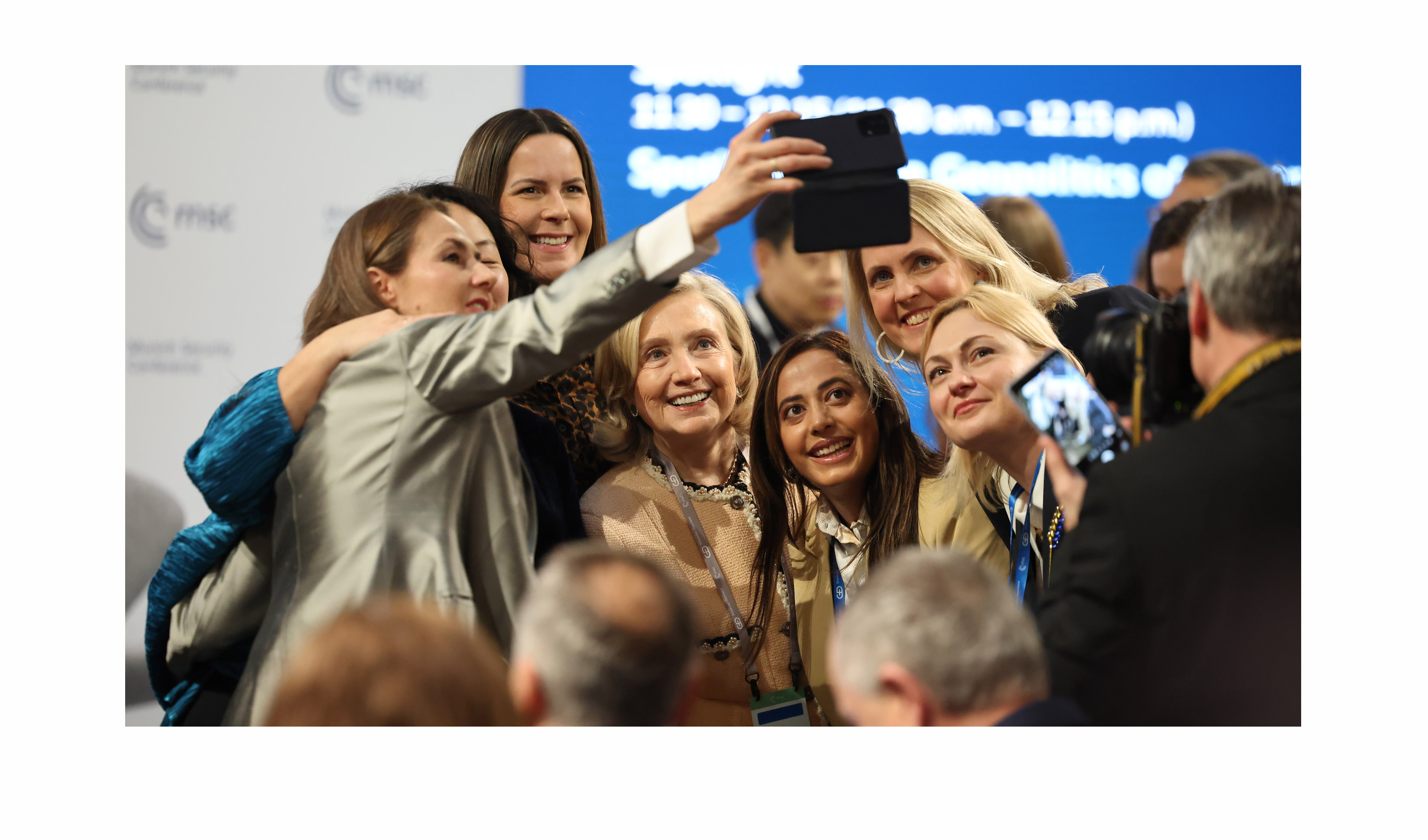 Hillary Clinton & female european politicians