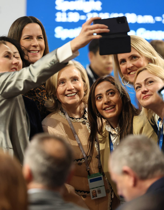 Hillary Clinton & female european politicians